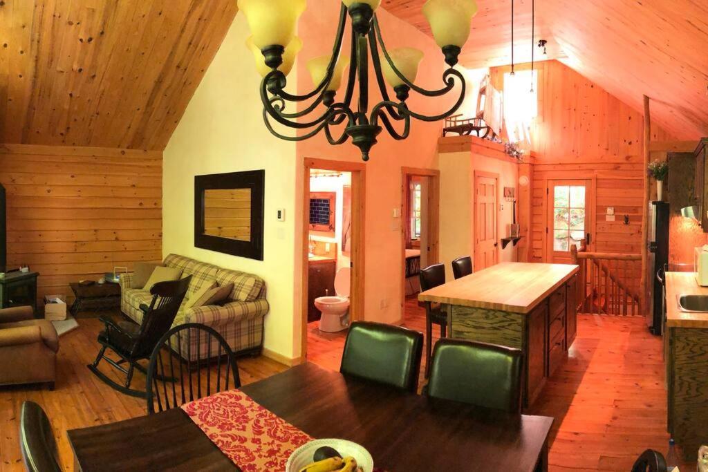 Quiet, Cozy And Comfortable Chalet Val-des-Lacs Exterior foto